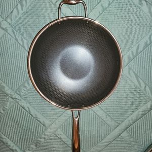Hexclad 12 inch Wok